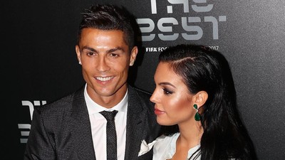 Kekasih Ronaldo, Georgina Rodriguez Curi Perhatian