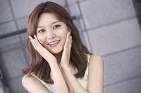 Sooyoung SNSD punya keluarga kaya raya.