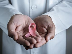 Usai Terdiagnosis, Apa Saja Pengobatan Bagi Pasien Kanker Payudara?