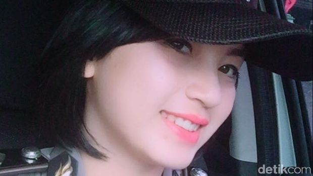 Kenalkan, Ini Bripda Nova Polwan yang Bikin Netizen Gagal Fokus