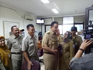 Sidak Kelurahan Cikini, Anies: Bukan Cari Masalah Tapi Kerja Sama
