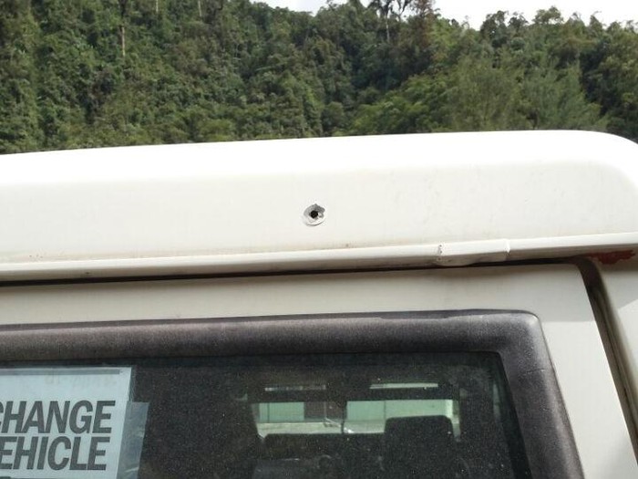 Mobil Freeport Berisi 6 Orang dan 1 Bayi Ditembaki di Tembagapura