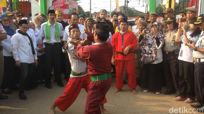 Meriahnya Pergelaran Kebudayaan Betawi di Jatinegara