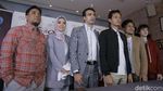 Senyuman Dewi Sandra Dijamin Bikin Hati Adem