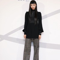 Sejak saat itu, wanita berusia 26 tahun ini telah mengambil bagian dalam pertunjukkan di Milan selama Paris Fashion Week. Kemunculan Mannami yang meroket menjadi bintang ini membuat dirinya benar-benar menjadi sorotan. Foto: Instagram
