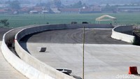 Pembangunan Jalan Tol Soreang Pasir Koja (Soroja), Jawa Barat, sudah mencapai 96,7%.
