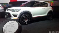 Inilah alasan Daihatsu melihat SUV mini di masa depan memiliki arti bagi pecinta otomotif dunia. Karena mobil ini mudah dikendarai di jalanan sempit dan bisa digunakan unuk beraktifitas atau berlibur, karena mobil ini bisa dipakai dua area.