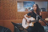 Bawakan Lagu dengan Aransemen yang Slim, Musisi Ini Jadi Viral