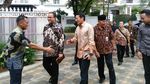 Foto: Jaket Bomber dari Habibie untuk Anies-Sandi