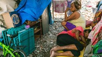 Warga rela tinggal dengan lingkungan yang kotor meskipun telah diberikan opsi untuk menempati rusun.