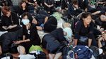 Foto: Warga Thailand Setia Menanti Kremasi Sang Raja