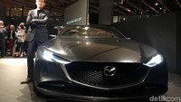 Mobil menggunakan bahasa desain khas Mazda Kodo-Soul of Motion yang sudah diperlihatkan Mazda sejak tahun 2010 lalu. Dengan filosofi ini, bagi Mazda, mobil lebih dari sekedar sarana transportasi. Itulah sebabnya filosofi desain KODO tampak jelas dalam bentuk mobil Mazda kini yang menggambarkan keindahan sebuah kehidupan.