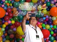 Peluncuran Asus Zenfone 4 Selfie dan Selfie Pro
