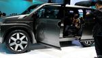 Crossover Rasa Mobil Van ala Toyota TJ Cruiser