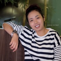 Tanpa makeup, wajah Soimah tampak manglingi. Matanya lebih sipit tanpa makeup mata yang cetar.  Foto: dok. Instagram