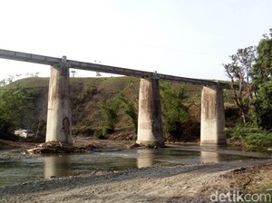 Warga Pringapus Semarang Berharap Jembatan Sunut Segera Selesai