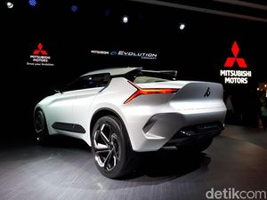 Mitsubishi Pamer Mobil Konsep e-Evolution di TMS 2017
