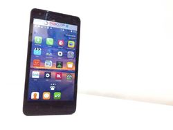 Ponsel Lokal Digicoop Banting Harga Turun Rp 1 Juta