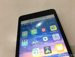 Ponsel Lokal Digicoop Banting Harga Turun Rp 1 Juta