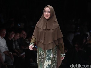 Inovasi Baru, Si.Se.Sa Rilis Khimar Sekaligus Coat di JFW 2018