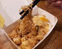 Salt Inc: Yummy! Nasi Ayam Telur Asin dengan Lelehan Mozzarella