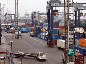 Tarif PPh Impor Naik Demi Perbaiki Defisit Transaksi Berjalan