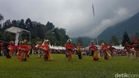 Sejumlah tokoh akan hadir untuk menjadi pembicara. Mereka adalah Oesman Sapta Odang (Ketua DPD RI), Zulkifli Hasan (Ketua MPR RI), Jenderal Pol Tito Karnavian (Kapolri), Tjahjo Kumolo (Mendagri), Rini Soemarno (Menteri BUMN), Bahlil Lahadalia (Ketua BPP HIPMI), Yudi Latief (Ketua UKP Pancasila), Ignatius Johan (Menteri ESDM), Imam Nahrawi (Menpora), Achmad Baiquni (Dirut BNI), Kartiko Wirjoatmodjo (Dirut Mandiri), George Hendrata (CEO Blibli.com), William Tanuwijaya (CEO Tokopedia), Arif Budimanta (Wakil Ketua KEIN), para tokoh Cipayung seperti Bursah Zanubi, Muhammad Yamin, Theo L Sambuaga, H Azis Syamsuddin dan lainnya.