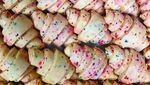 Bikin Gemes! Croissant Kini Tampil Dalam Warna Belang Cantik