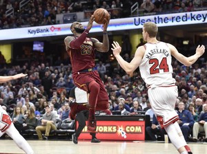James Pimpin Cavaliers Jinakkan Bulls