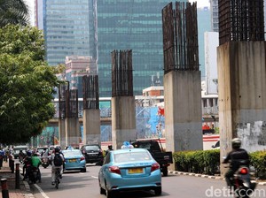 Pramono Mau Tangani Tiang Monorel Mangkrak: Tak Bisa Dibiarkan