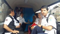 Kondisi Mak Eneng sangat memprihatinkan. Selain tidak mempunyai keluarga, juga tempat tinggal yang ditempati tidak layak, kata Kepala Suku Dinas Sosial Jakarta Utara Adji Antoko, Rabu (25/10/2017).