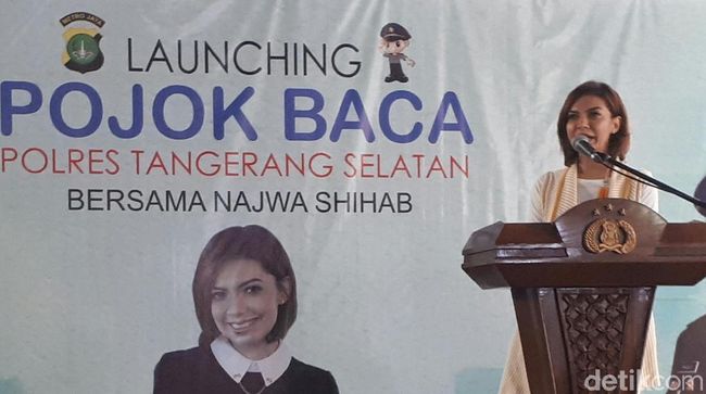 Bersama Najwa Shihab Polres Tangsel Luncurkan Pojok Baca Bersama Najwa Shihab Polres Tangsel Luncurkan Pojok Baca
