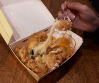 Salt Inc: Yummy! Nasi Ayam Telur Asin dengan Lelehan Mozzarella