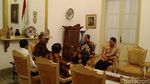 Foto: Tawa Jokowi, Anies, dan Sandiaga di Istana