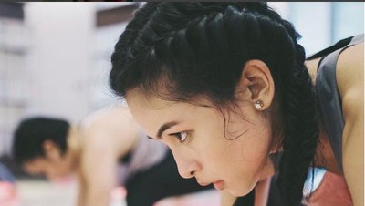 Berkeringat Saat Olahraga, Maudy Ayunda Tetap Cantik