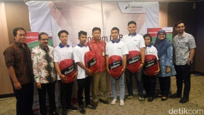 Pertamina Latih Anak SMK yang Minat Ngebengkel