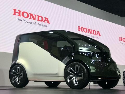 Honda NeuV.