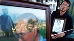 Foto: Warga Thailand Setia Menanti Kremasi Sang Raja