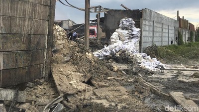 Tewaskan 39 Orang, Begini Kondisi Pabrik Petasan yang Meledak