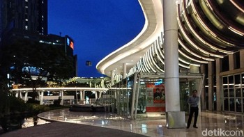 Sementara kamera depannya berukuran 20 MP. : Adi Fida Rahman/detikINET