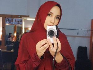 Pose Melet Taqy Malik Bikin Salmafina hingga Sarah Gibson Geram
