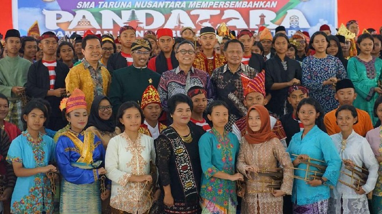 SMA Taruna Nusantara Diusulkan Dibuka di Berbagai Daerah SMA Taruna Nusantara Diusulkan Dibuka di Berbagai Daerah