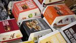 Wow, Pria Ini Mengoleksi Hampir 500 Kotak Burger dari Seluruh Dunia!
