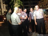 Wakapolda Metro Jaya bersama jajaran mendatangi RS Polri