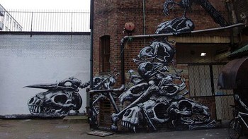 Lukisan di sebuah gedung yang keren sekali. Foto: Imgur