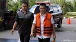 Gaya Aditya Anugrah Moha Saat Diperiksa KPK