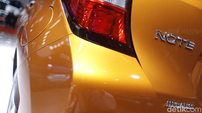 Masih Pakai Bensin, Nissan Klaim Note e-Power 100% Mobil Listrik