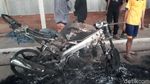 Foto: Tim Labfor Olah TKP di Pabrik Kembang Api