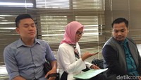 Para pihak yang diduga terkait dengan video mesum tersebut akan dipanggil. Namun AKP Firdaus belum mau merinci.