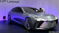 LS+ Concept ini adalah mobil konsep yang mengombinasikan potensi desain Lexus dan teknologi otonom yang rencananya kami hadirkan di masa depan.